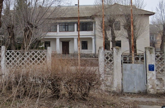 Жилой дом, г. Волжский, 1-ая очередь города, ул. Волгодонская, 10
