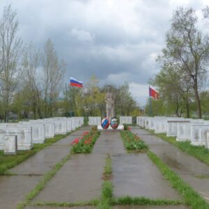 Братская могила советских воинов, погибших в период Сталинградской битвы, Городищенский район, п. Самофаловка (1)