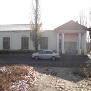 Клуб-столовая (СКТБ пром. роботов), г. Волгоград, Тракторозаводский район, ул. Орехово-Зуевская, 18