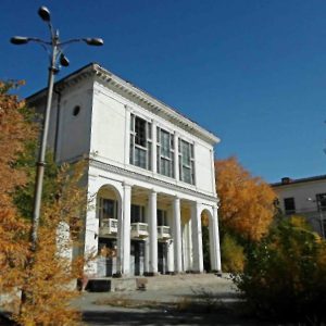 Дом культуры и техники АО ВГТЗ, г. Волгоград, Тракторозаводский район, ул. Ушакова, 5