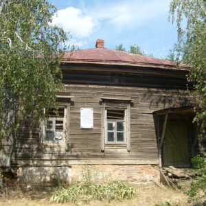 Дом, в котором родился и жил Поляков Н.П. — издатель «Капитала» в России, Жирновский район, с. Верхняя Добринка