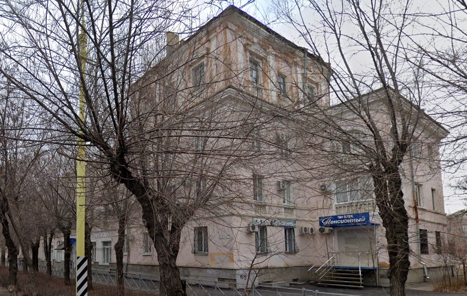 Здание, г. Волжский, 1-ая очередь города, пр-кт им. Ленина, 7