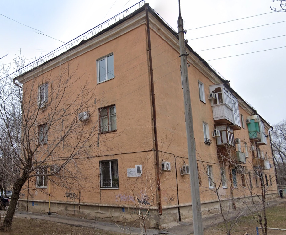 Жилой дом, г. Волжский, 1-ая очередь города, ул. им. Рихарда Зорге, 7