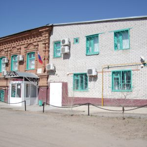 Здание, где состоялось собрание инициативной группы по созданию первого комитета комсомола Дубовки, Дубовка