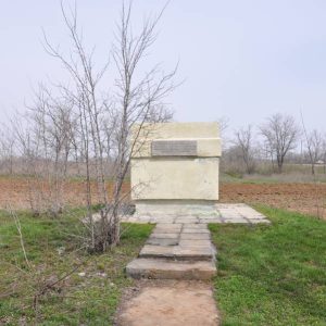 Место боев артиллеристов-зенитчиков Сталинградского корпусного района ПВО в дни Сталинградской битвы, г. Волгоград, Тракторозаводский район, слева от шоссе Волгоград — Камышин, в районе Алюминиевого завода (1)