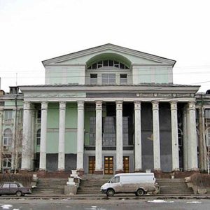 ДК им. Ленина, г. Волгоград, Краснооктябрьский район, пр. им. В.И.Ленина, 97 (1)