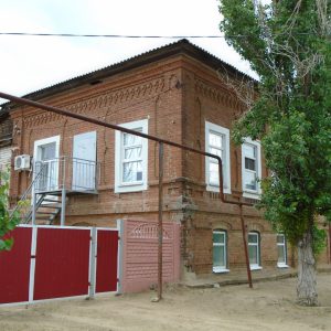 Дом жилой, Дубовка, ул. Дзержинского, 3 (1)