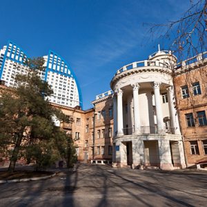 Дом жилой (Институт ГНИОРХ, Нижне-Волжская водная прокуратура), г. Волгоград, Ворошиловский район, ул. Пугачевская, 1 (1)