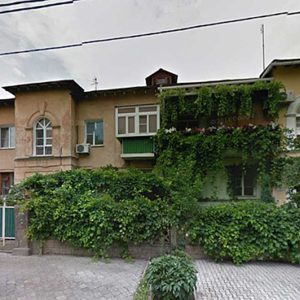 Дома жилые, г. Волгоград, Краснооктябрьский район, ул. им. капитана Тряскина, 1 — 10 (1)