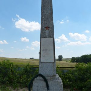 Братская могила советских воинов, погибших в период Сталинградской битвы, Клетский район, ур. Свечниковский (1)