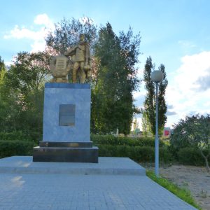Братская могила участников гражданской войны и советских воинов, погибших в период Сталинградской битвы, Камышинский район, с. Таловка (1)