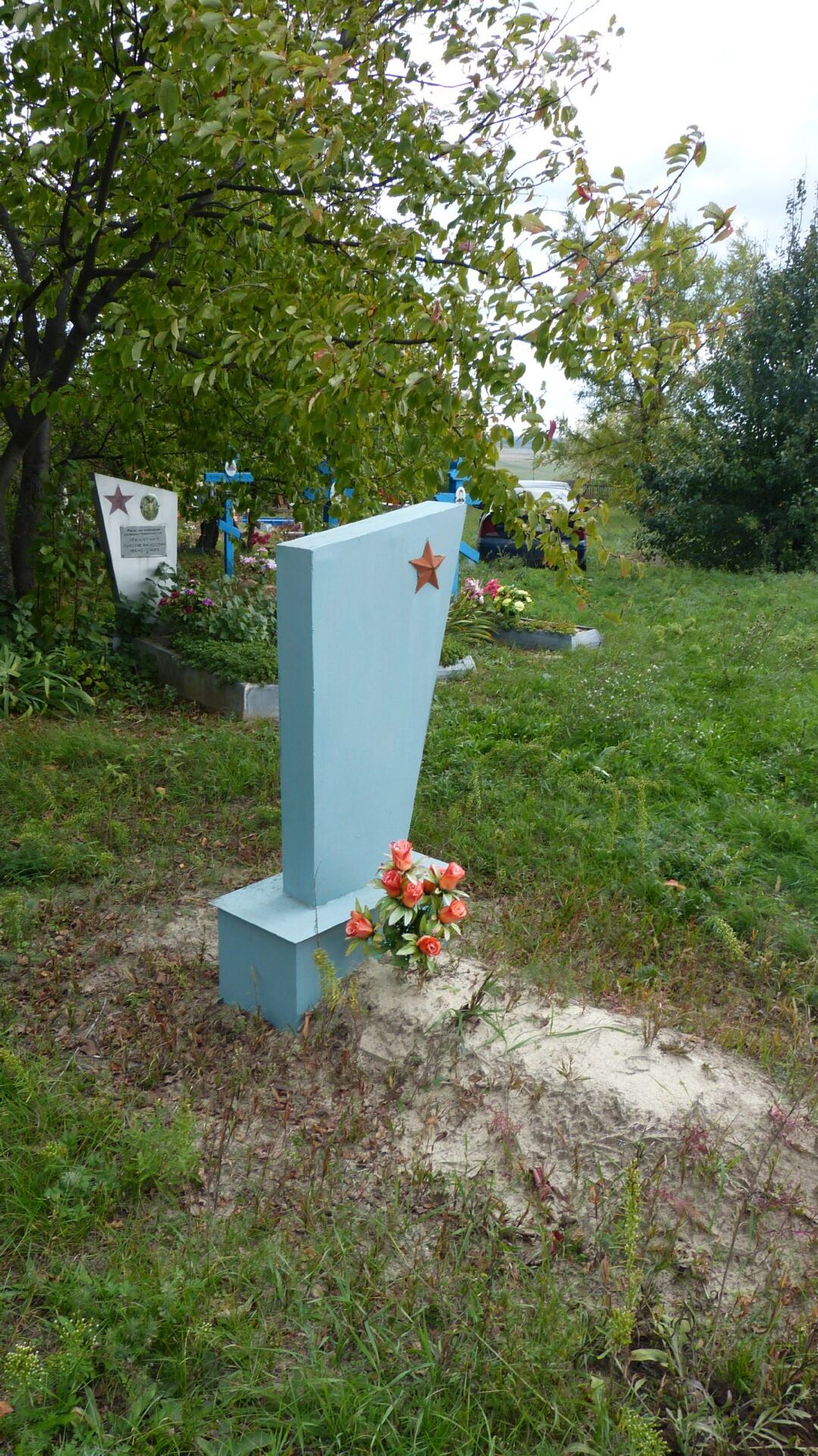Братская могила советских воинов, погибших в период Сталинградской битвы, Кумылженский район, х. Подковский (1)