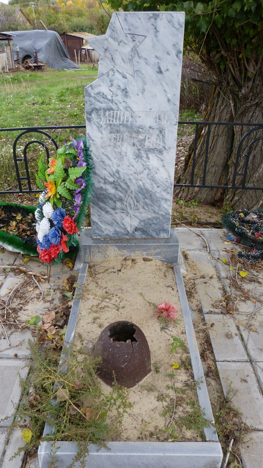 Братская могила советских воинов, погибших в период Сталинградской битвы, Кумылженский район, х. Седов (1)