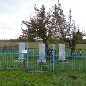 Братская могила советских воинов, погибших в период Сталинградской битвы, Быковский район, х. Демидов (1)