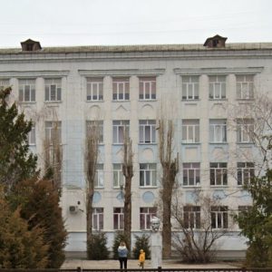 Школа № 19, г. Волгоград, Центральный район, ул. Советская, 24