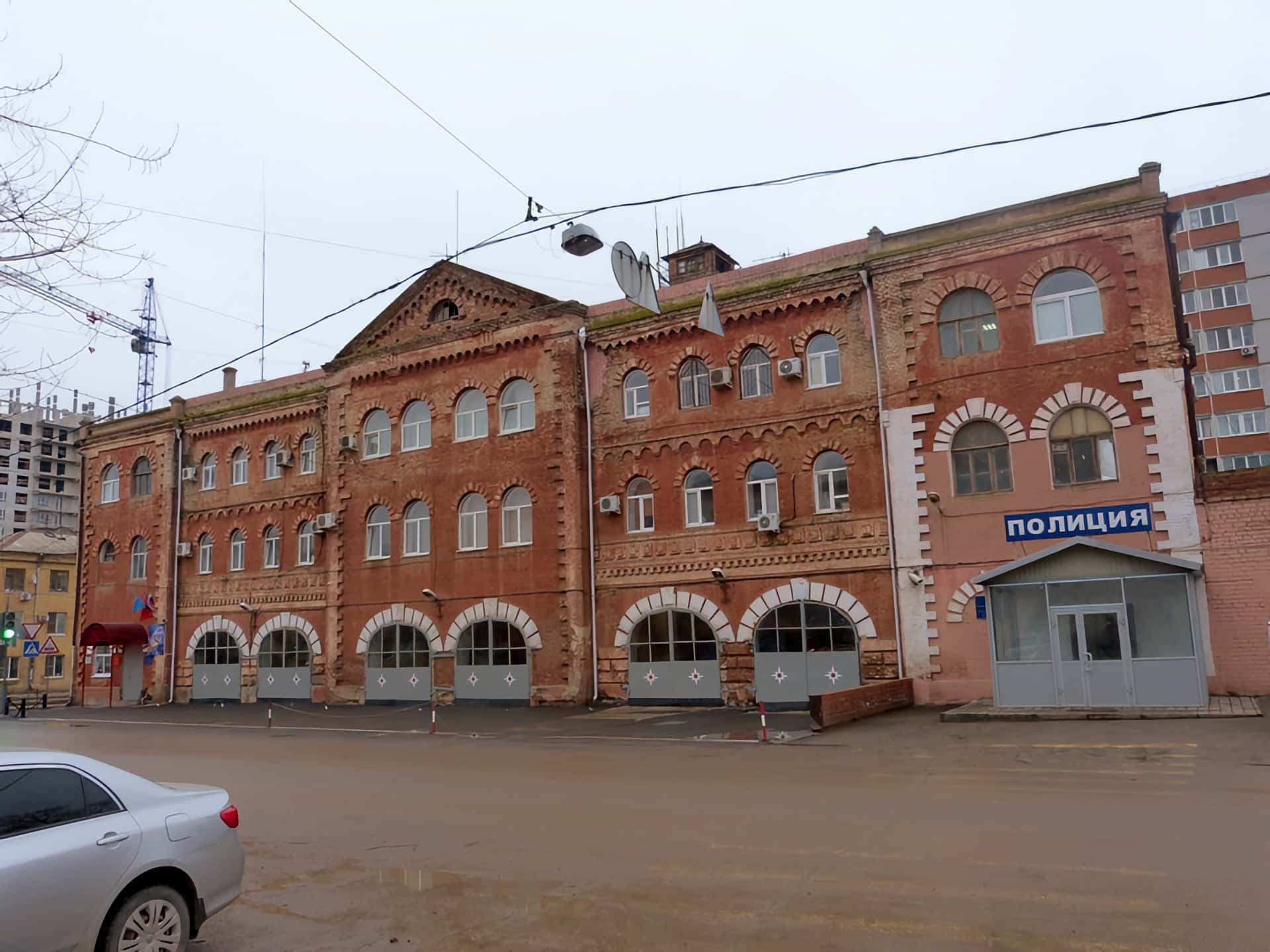 Пожарная часть (пожарная часть № 20), г. Волгоград, Ворошиловский район, ул. Баррикадная, 21 (5)